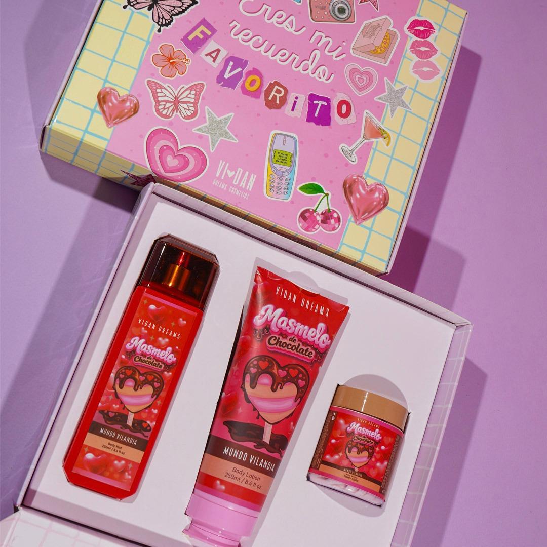 CAJA DE AMOR Y AMISTAD